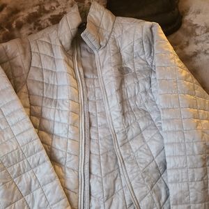 Womens sz Small The NorthFace jacket.